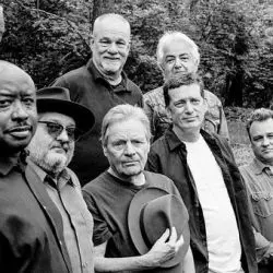 Delbert McClinton & Self-Made Men