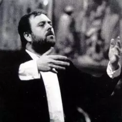 Eduardo López Banzo