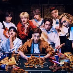 Stray Kids