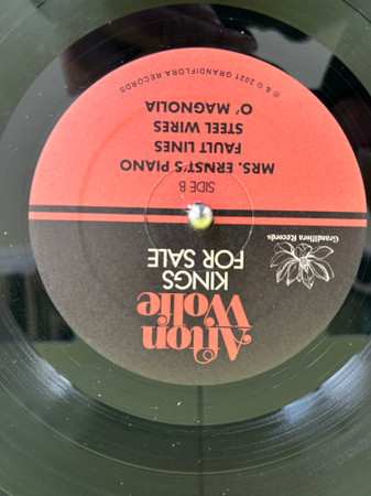 LP Afton Wolfe: Kings For Sale