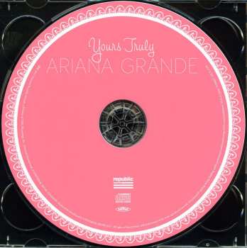 CD/DVD Ariana Grande: Yours Truly DLX