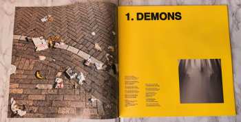 CD BENEE: Ur an Angel I'm Just Particles