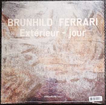 LP Brunhild Meyer-Ferrari: Extérieur - Jour