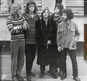 LP Burnin Red Ivanhoe: Burnin Red Ivanhoe