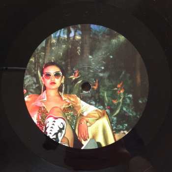 LP Club Kuru: Giving In