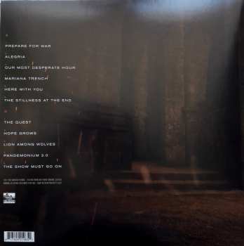 LP Nita Strauss: Controlled Chaos