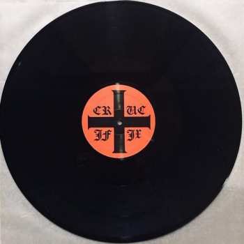 LP Crucifix: Crucifix
