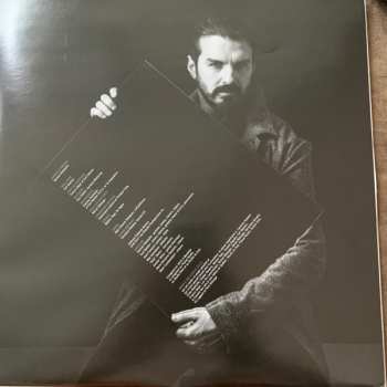 LP Damien Robitaille: Univers Parallèles