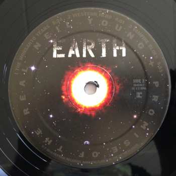 3LP Neil Young: Earth