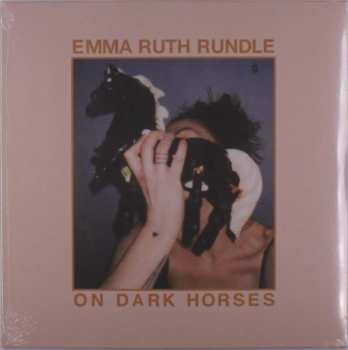 LP Emma Ruth Rundle: On Dark Horses