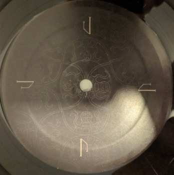 2LP Heilung: ᚠᚢᚦᚨ = Futha