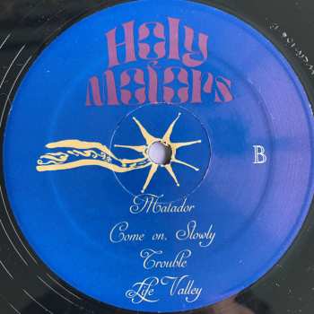 LP Holy Motors: Horse