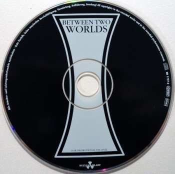 CD I: Between Two Worlds