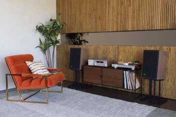 Tontechnik JBL L82 Classic MKII Černý