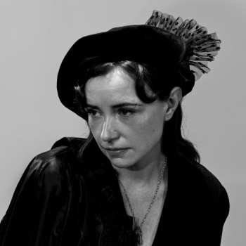 Album Laura Groves: Radio Red