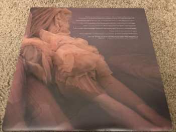 LP Lily & Madeleine: Canterbury Girls