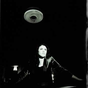 CD Liz Brasher: Outcast DIGI