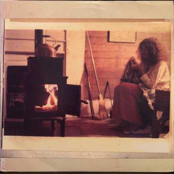 Album Lost In The Trees: All Alone In An Empty House