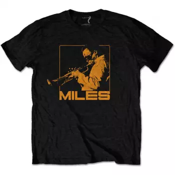 T-Shirt Blowin'