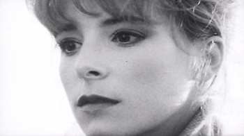 Album Mylène Farmer: A Quoi Je Sers...