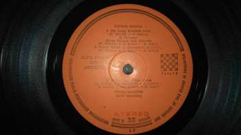 LP Omega: Élő Omega