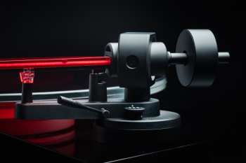 Tontechnik Pro-ject AC/DC TURNTABLE