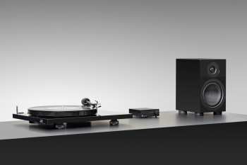 Tontechnik Pro-Ject E1 Černý + OM5e