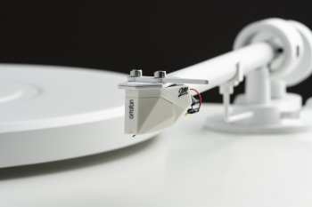 Tontechnik Pro-ject T1 White Edition + 2m White - Speciální čistě Bílá Edice