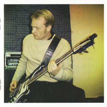 CD Serras: Stand Clear Of The Closing Doors Please