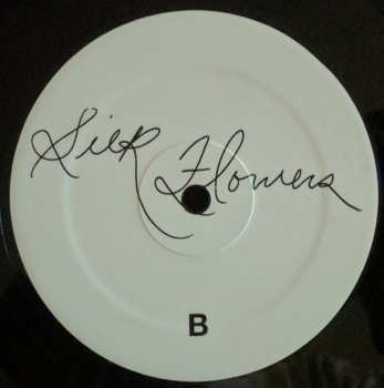 LP Silk Flowers: Silk Flowers