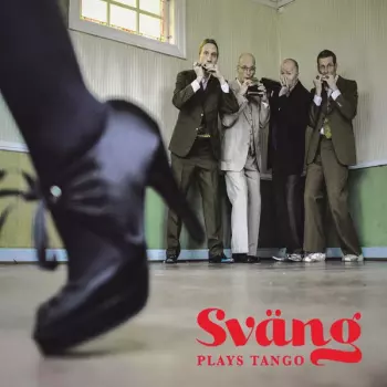 Plays Tango 