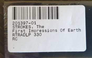 LP The Strokes: First Impressions Of Earth