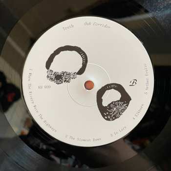 LP Troth: Oak Corridor