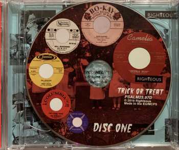 2CD Various: Trick Or Treat (Music To Scare Your Neighbours - Vintage 45’s From Lux And Ivy’s Haunted Basement)