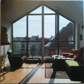 LP Wallis Bird: Home LTD | CLR