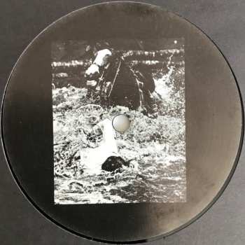 LP Wassermann: Dumpfe Töne