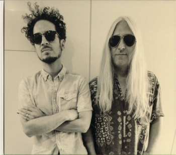 CD Young Gun Silver Fox: Canyons