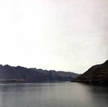 LP Yumi Zouma: Willowbank LTD | CLR