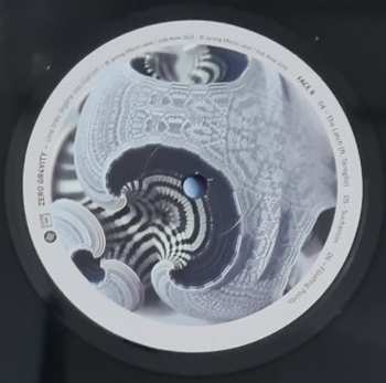 2LP Zero Gr4vity: Une Très Légère Oscillation
